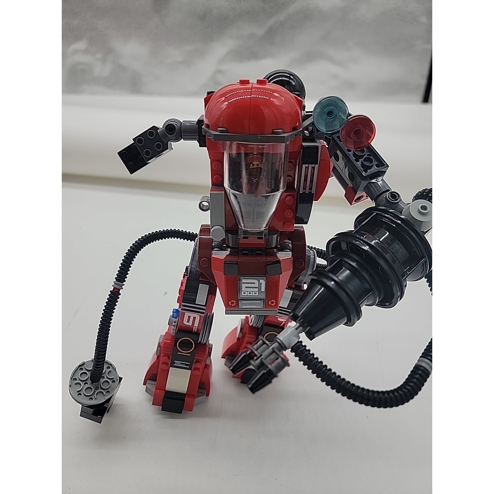 LEGO 70615: Ninjago Fire Mech with Mini Figure Incomplete but Excellent BIG Pics